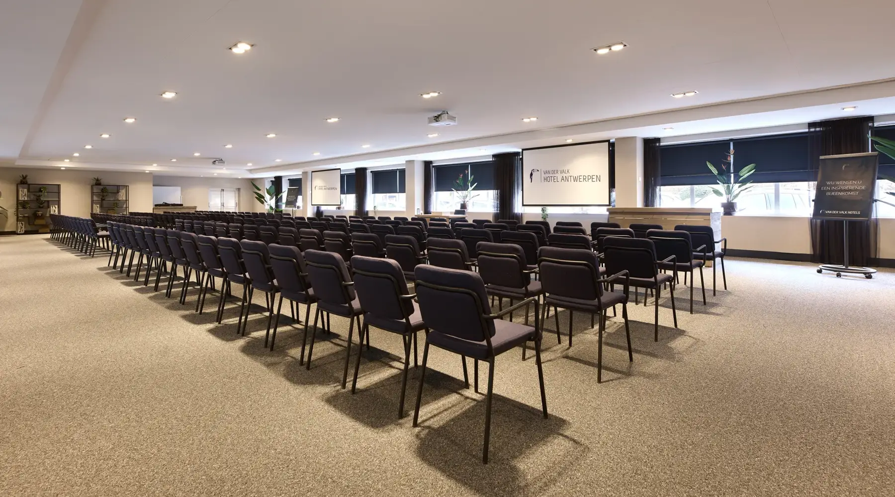 Zaal 010 van Hotel Antwerpen