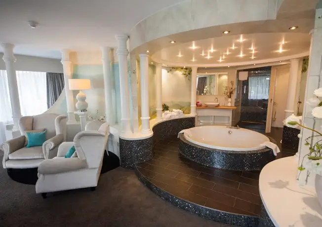 Delphi Suite Van der Valk Vught