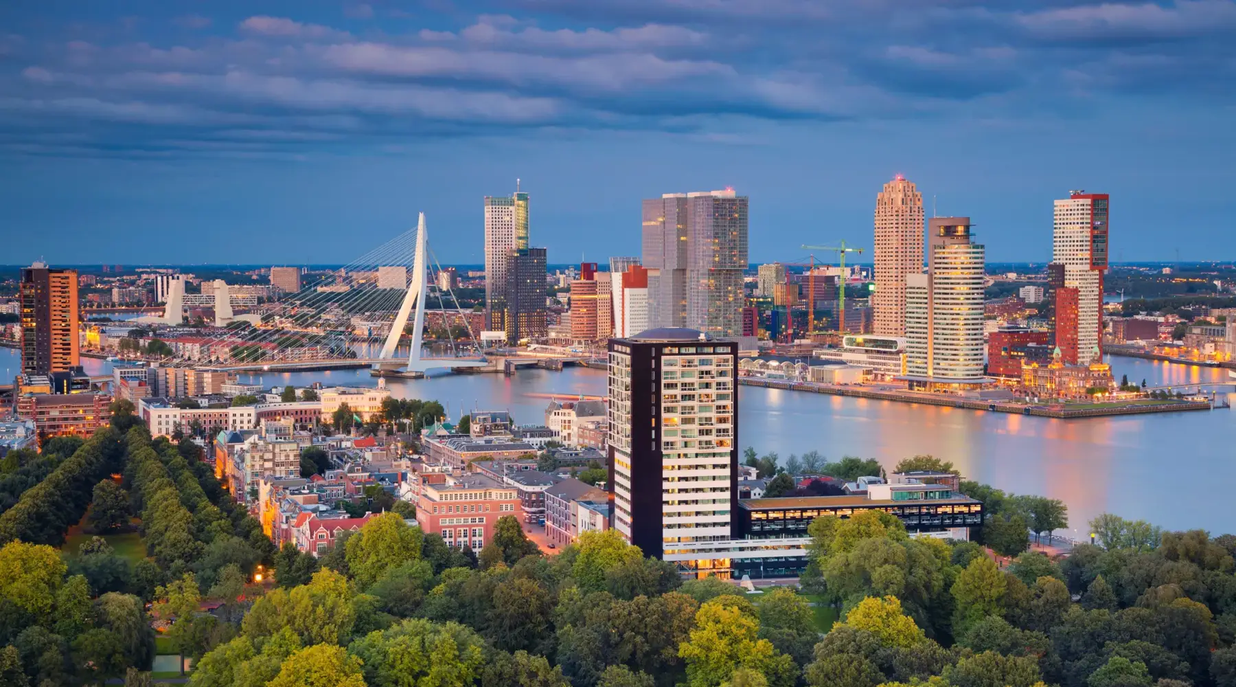 Skyline de Rotterdam.