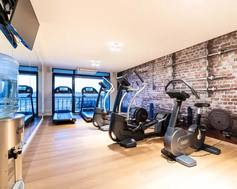 Schwimmbad Van der Valk Hotel Berlin