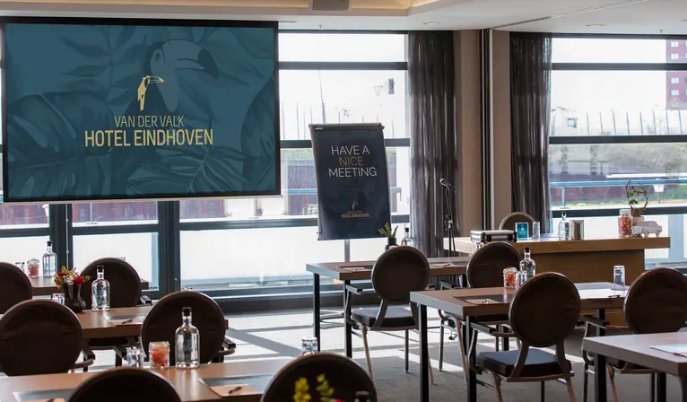 Room Eindhoven 1-5