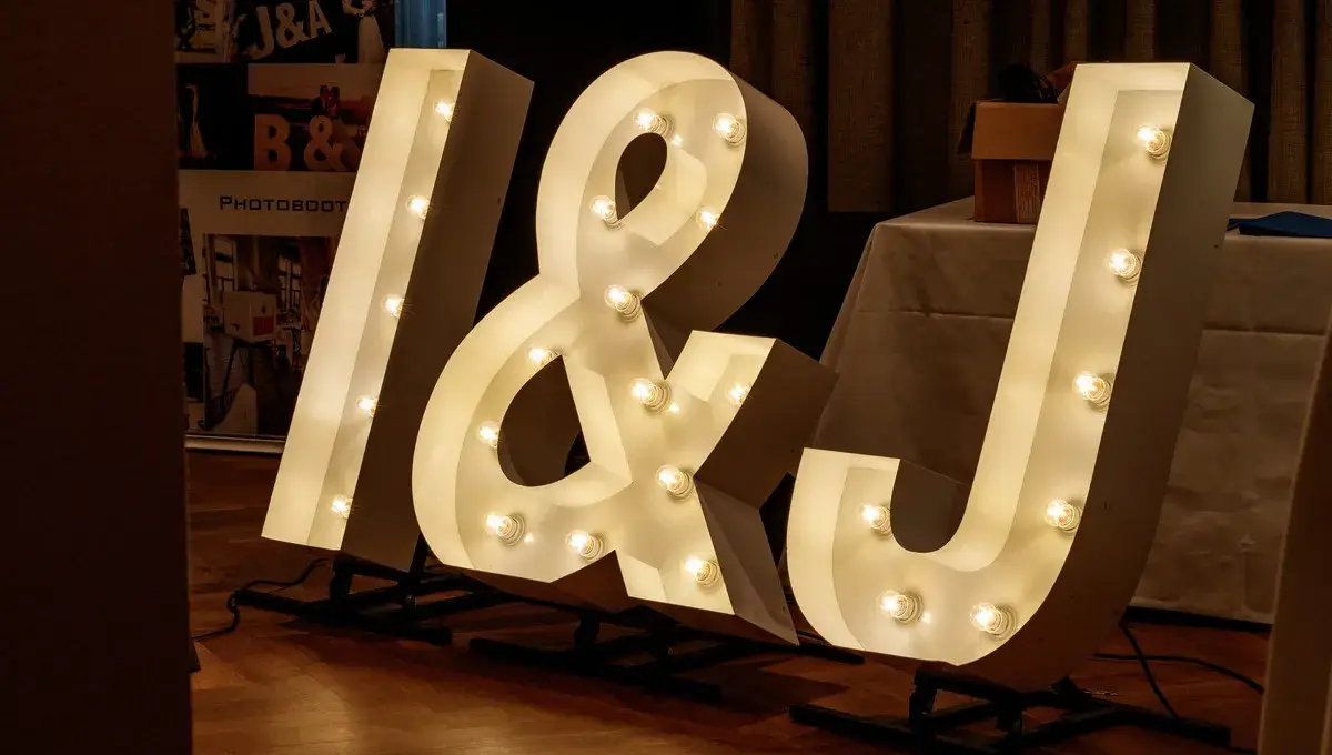light letters