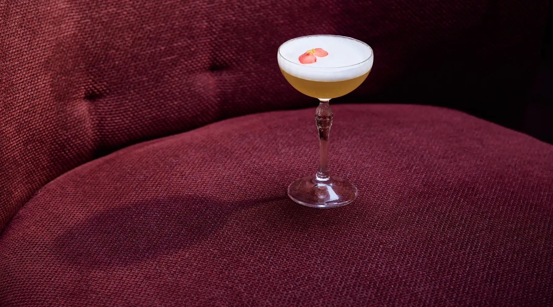 Kom een lekkere cocktail drinken bij Mr. Sato in Noordwijk