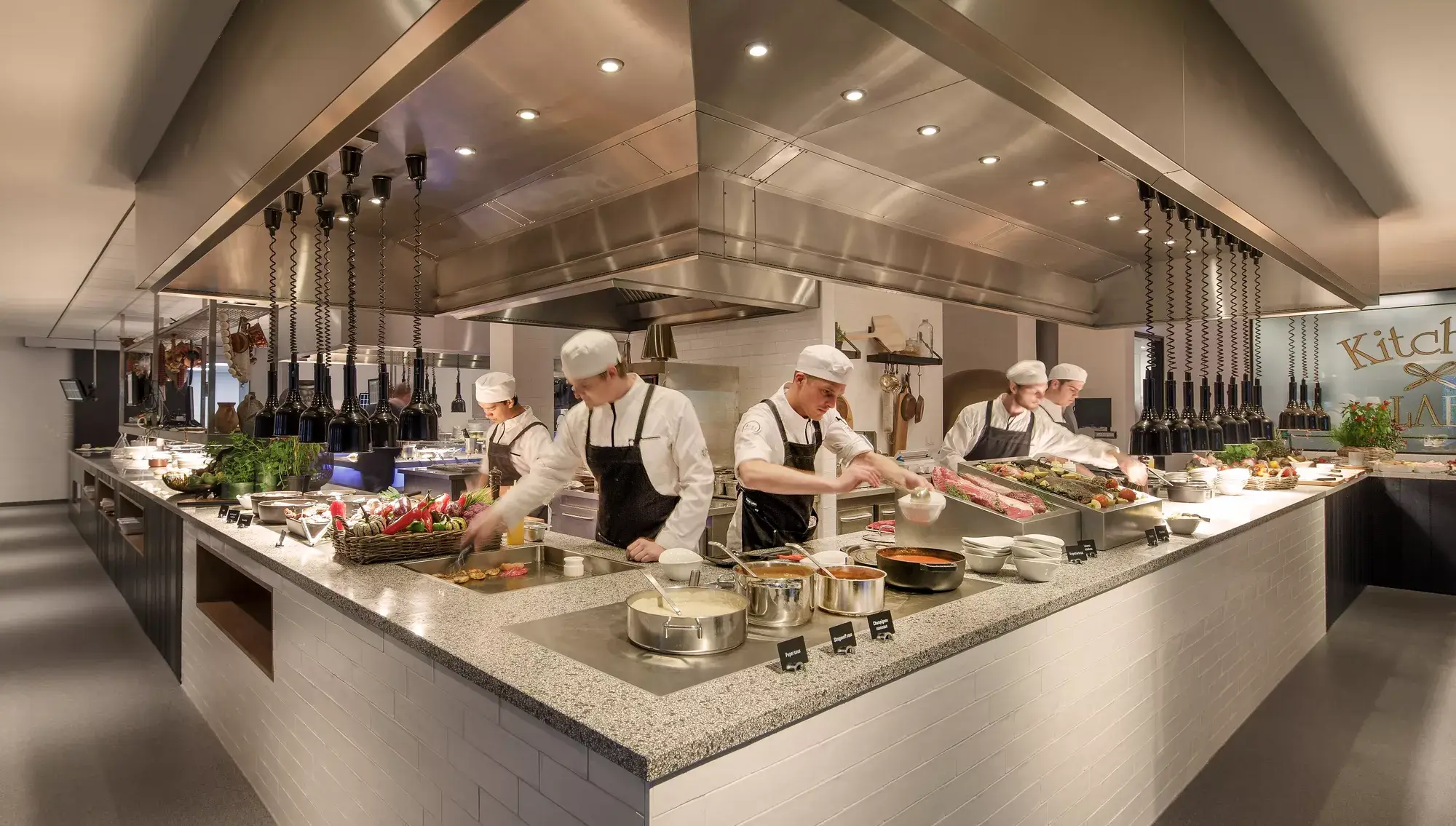 Restaurant buffet
