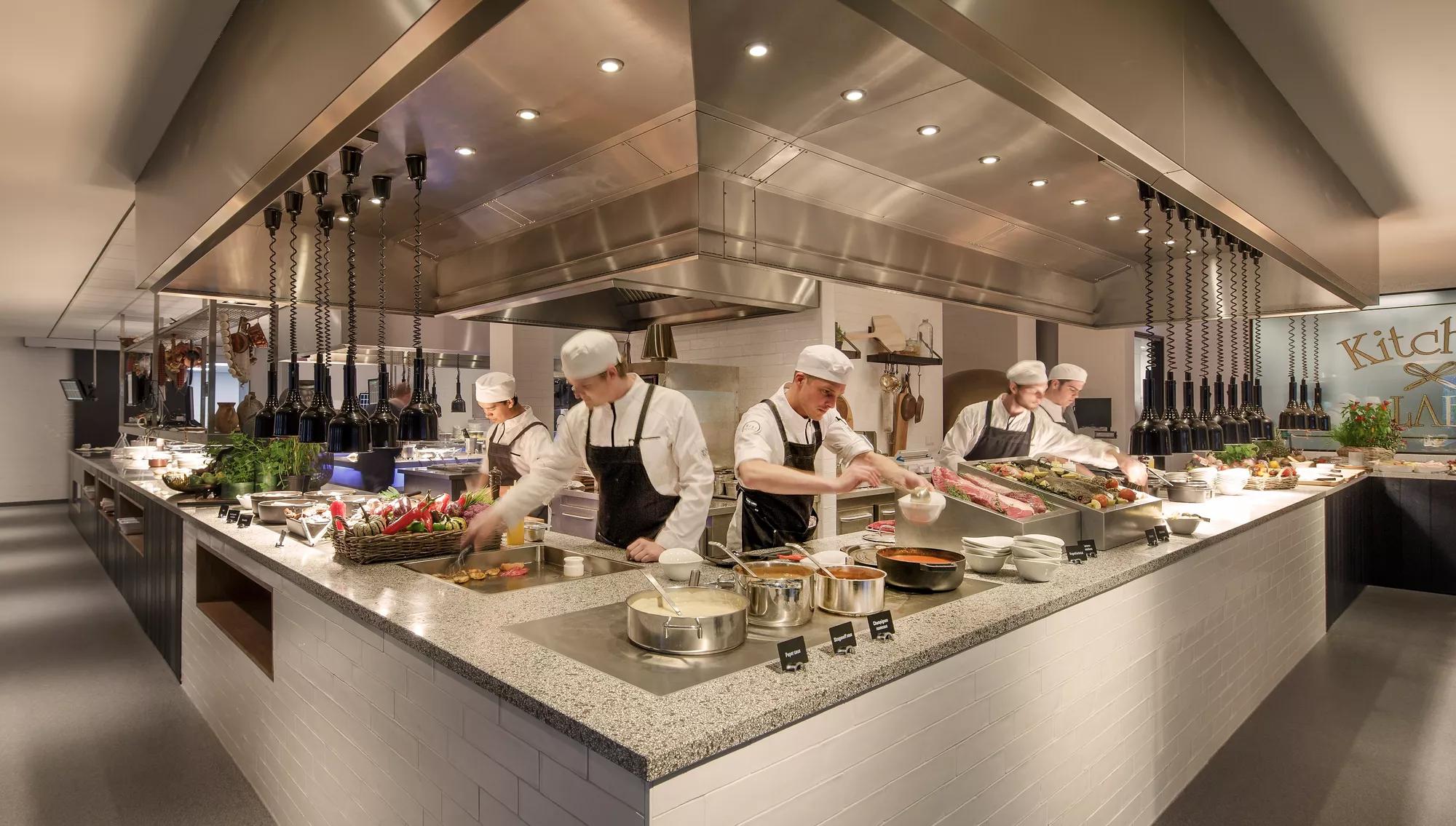 Restaurant buffet