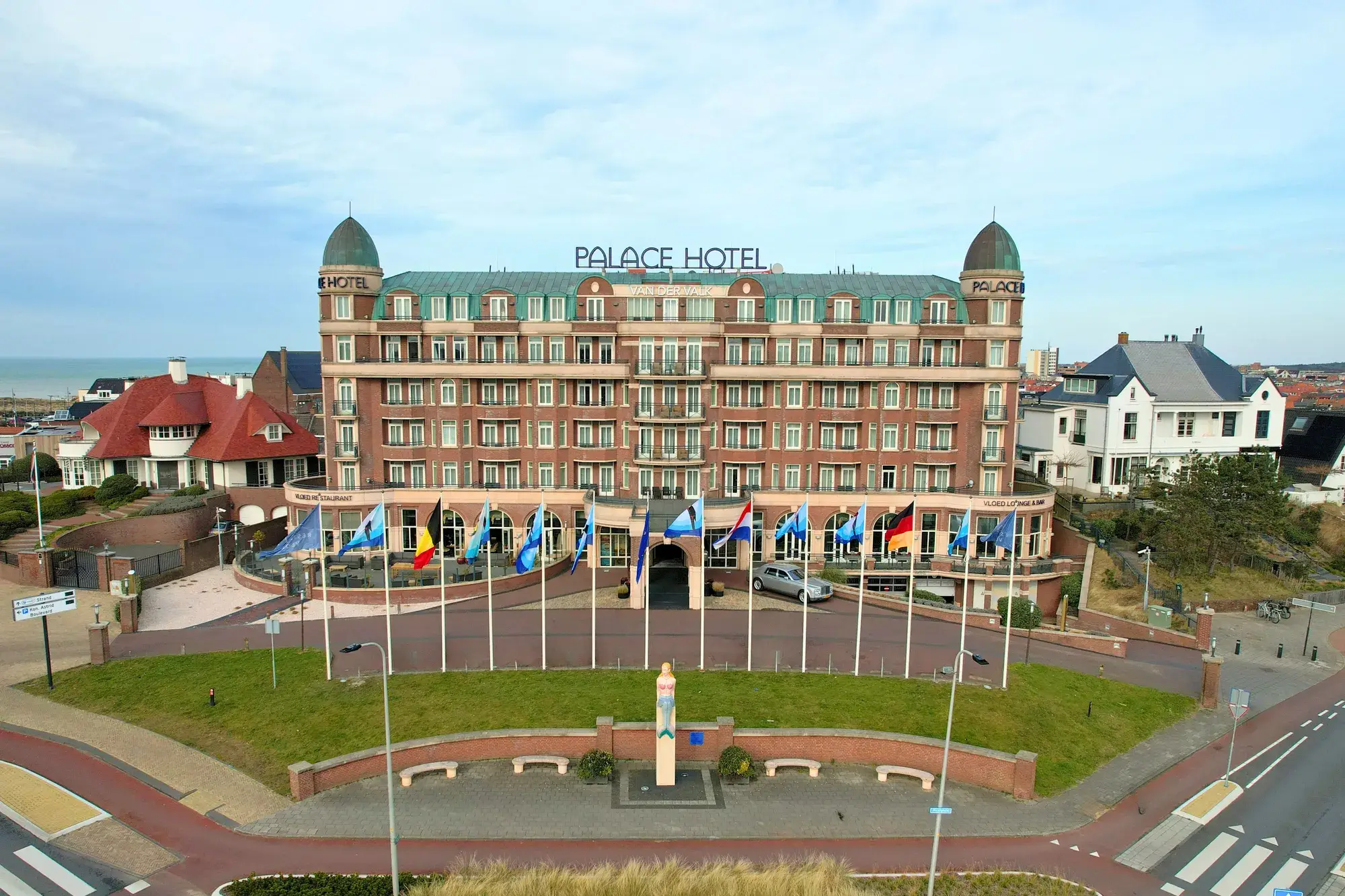 Vorderseite des Hotels