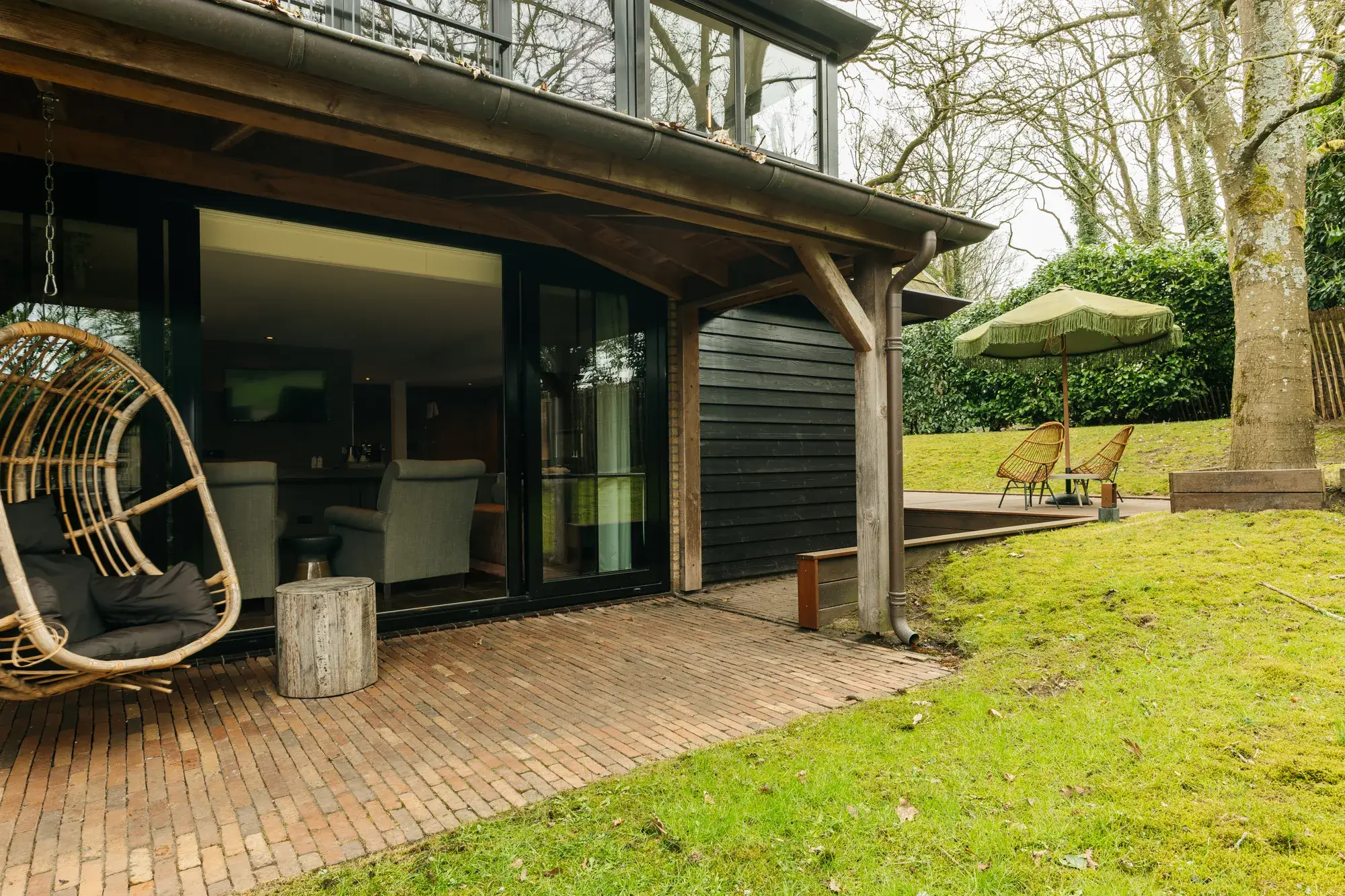 Gartenzimmer mit eigener Terrasse Van der Valk hotel Apeldoorn - de Cantharel