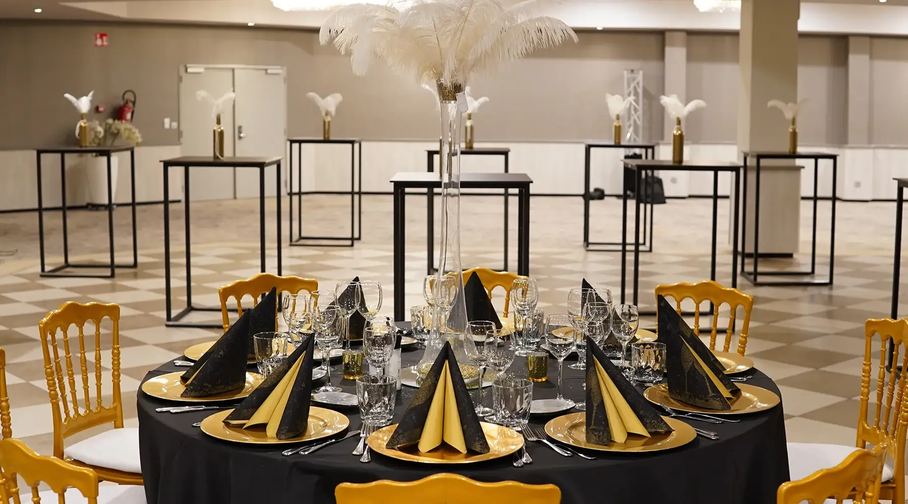 Zaal-Room  Party - Feest