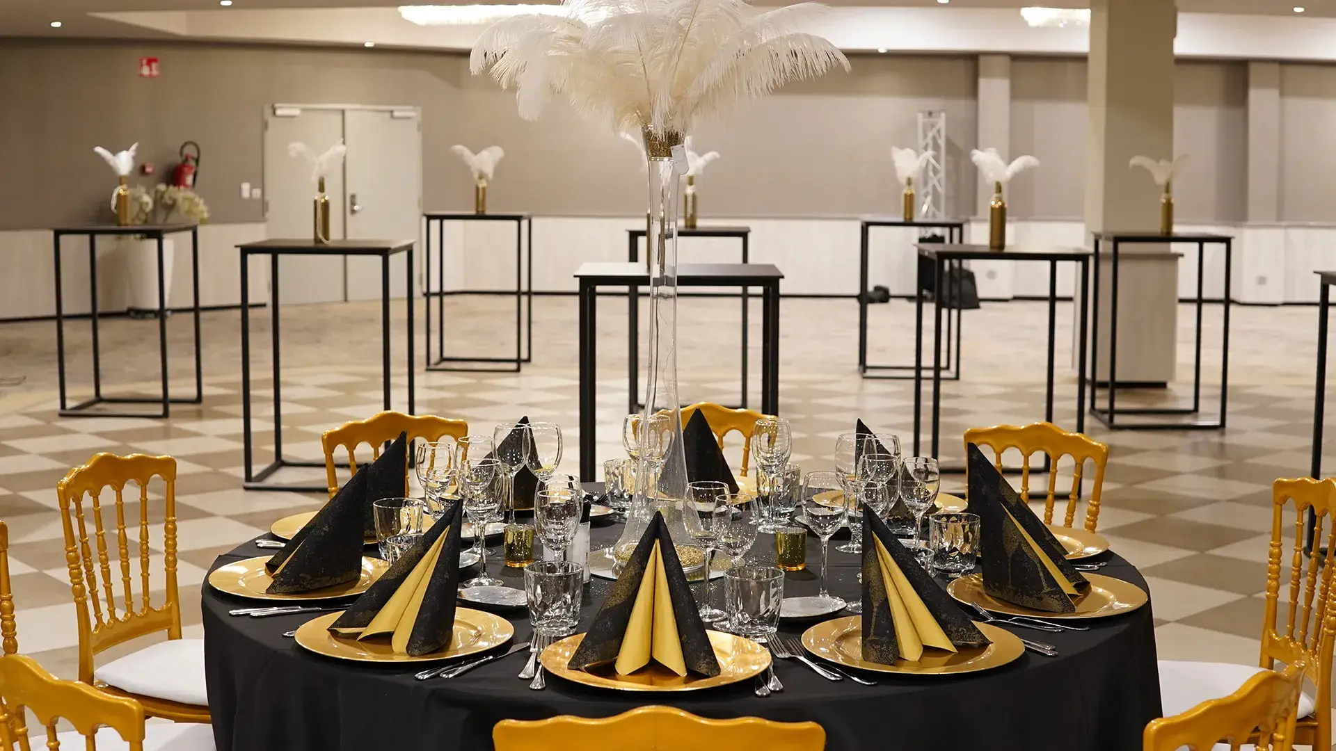 Zaal-Room  Party - Feest