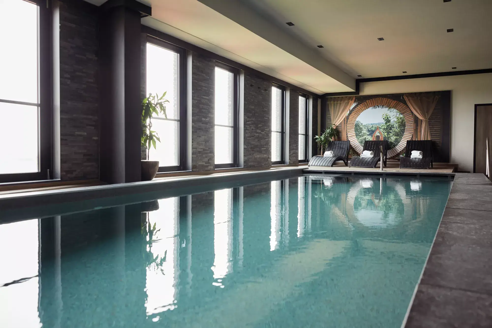 Swimming pool at Hotel Hoorn