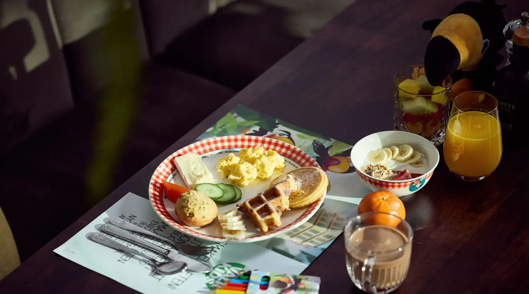 Petit-déjeuner adapté aux enfants au restaurant Cocotte