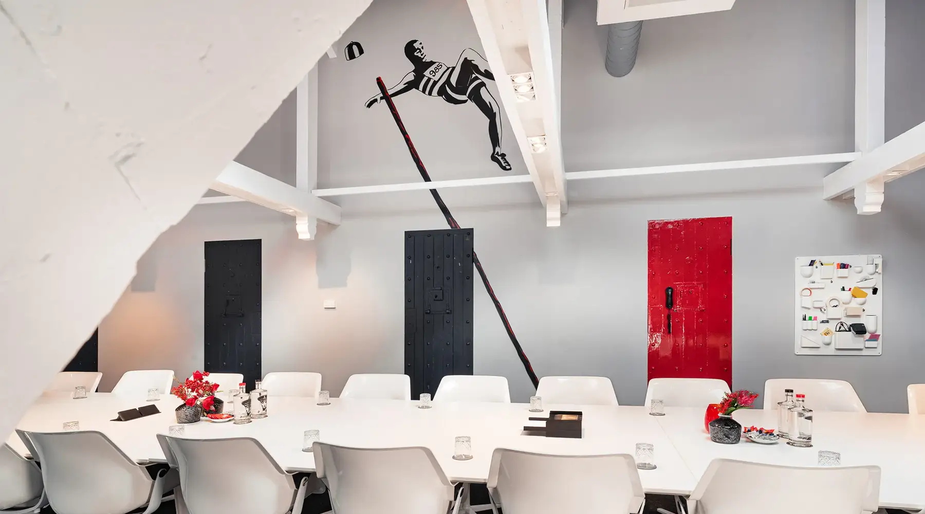 Tafel in zaal de ontsnapping