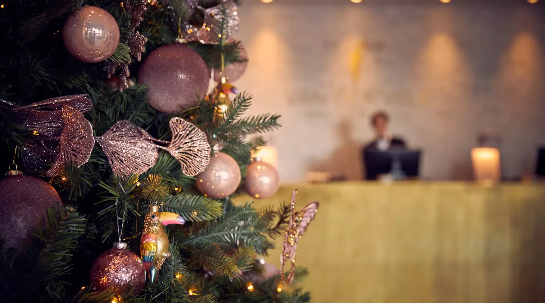 Kerstboom in lobby