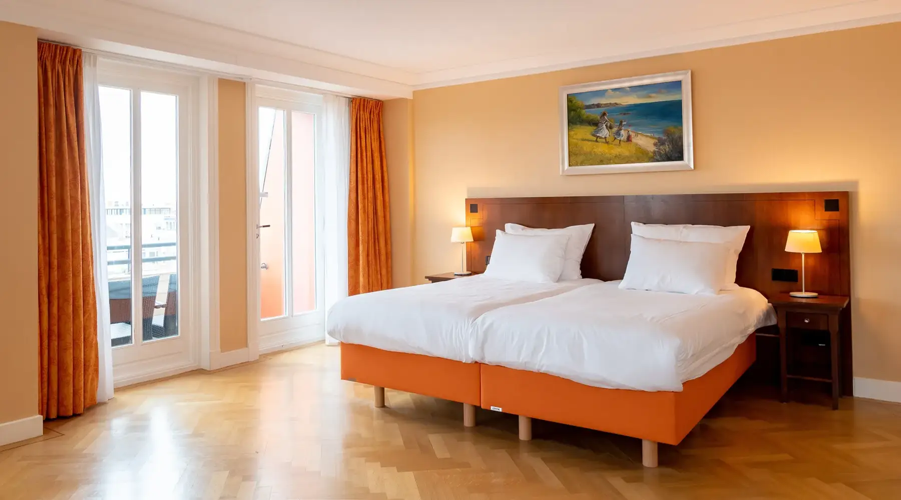 Sleeping area disabled room Noordwijk