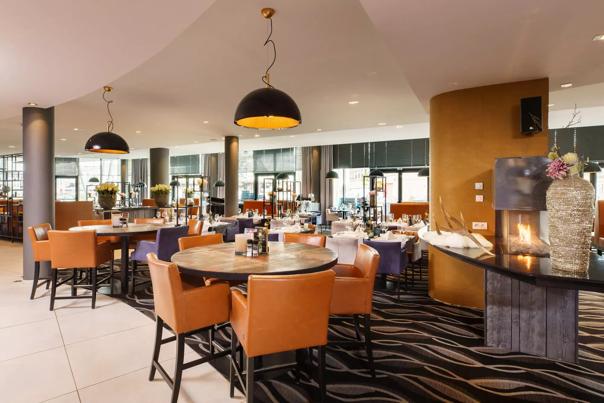 restaurant mons